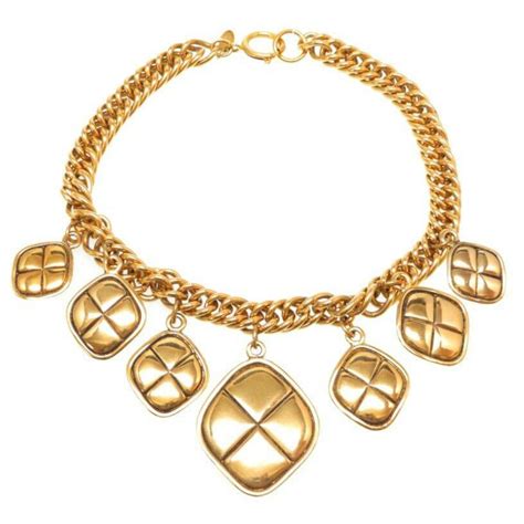 collier vintage chanel